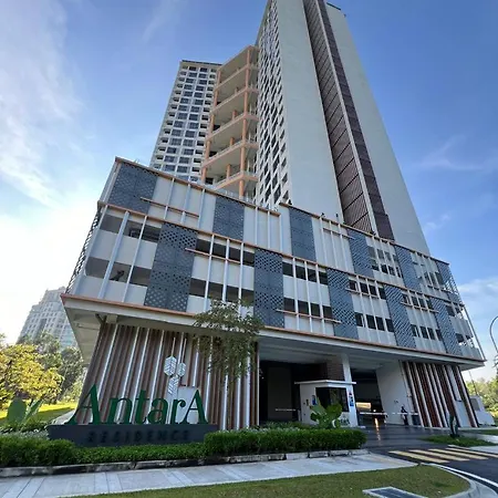Fasha Homestay Putrajaya With Free Wifi 5Minutes To Picc Exterior photo